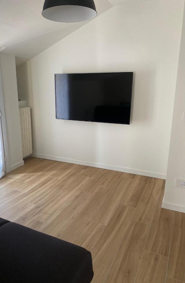 E.g. House Apartamento *